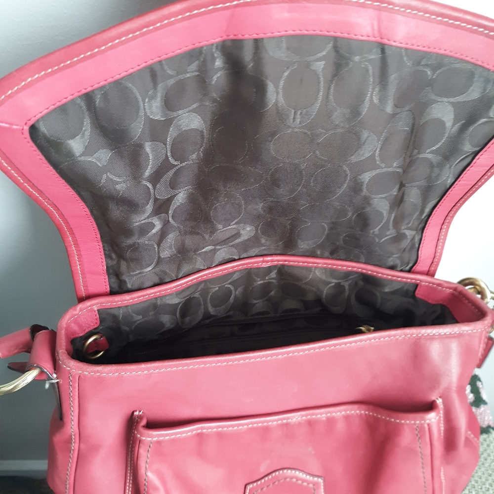 Authentic Coach Handbag - Picture 9 of 10